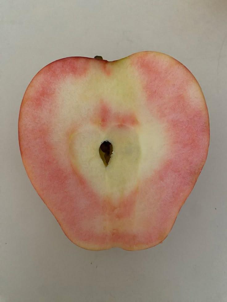 Farmstand Finest: Heirloom Orchard Fruit Fusion